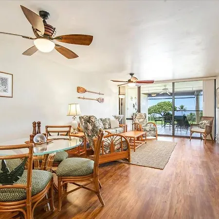 Beautiful 2/2 Condo In Kailua Kona. Ocean View! Exterior photo