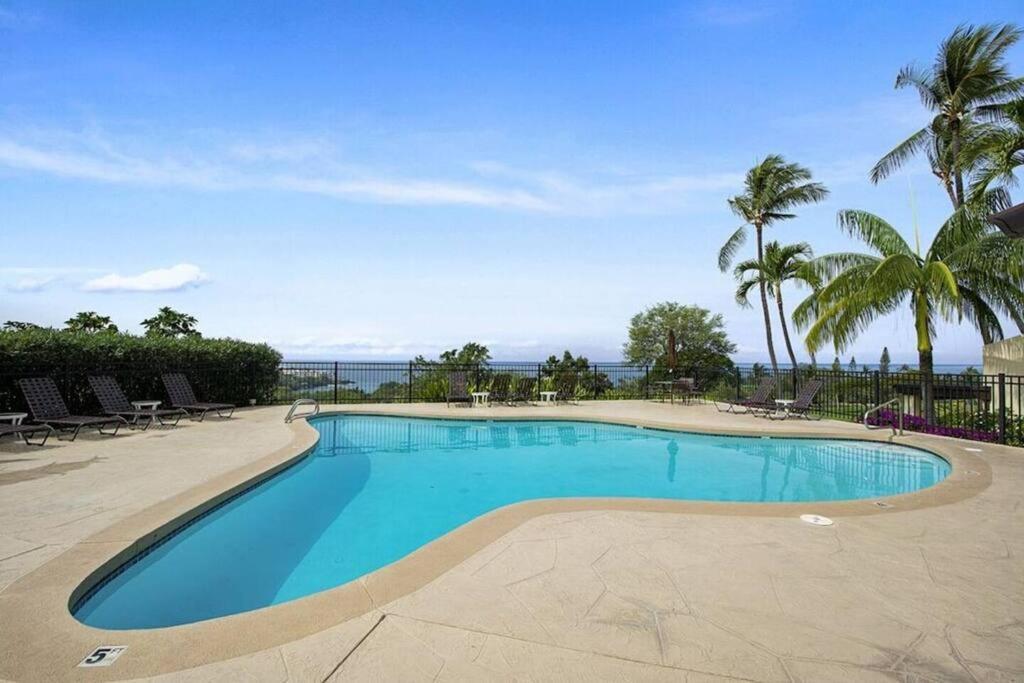 Apartment Beautiful 2/2 In Kona. Ocean View! *