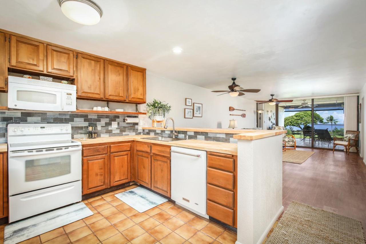 Beautiful 2/2 In Kona. Ocean View! *
